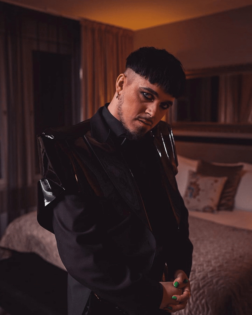 Kuka On Käärijä ja Miten Hänestä Tuli Euroviisujen Tähti?