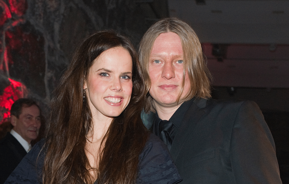 Jaajo Linnonmaa vaimo leipoi hänelle pipareita – Suloinen perhehetki jaettu Instagramissa