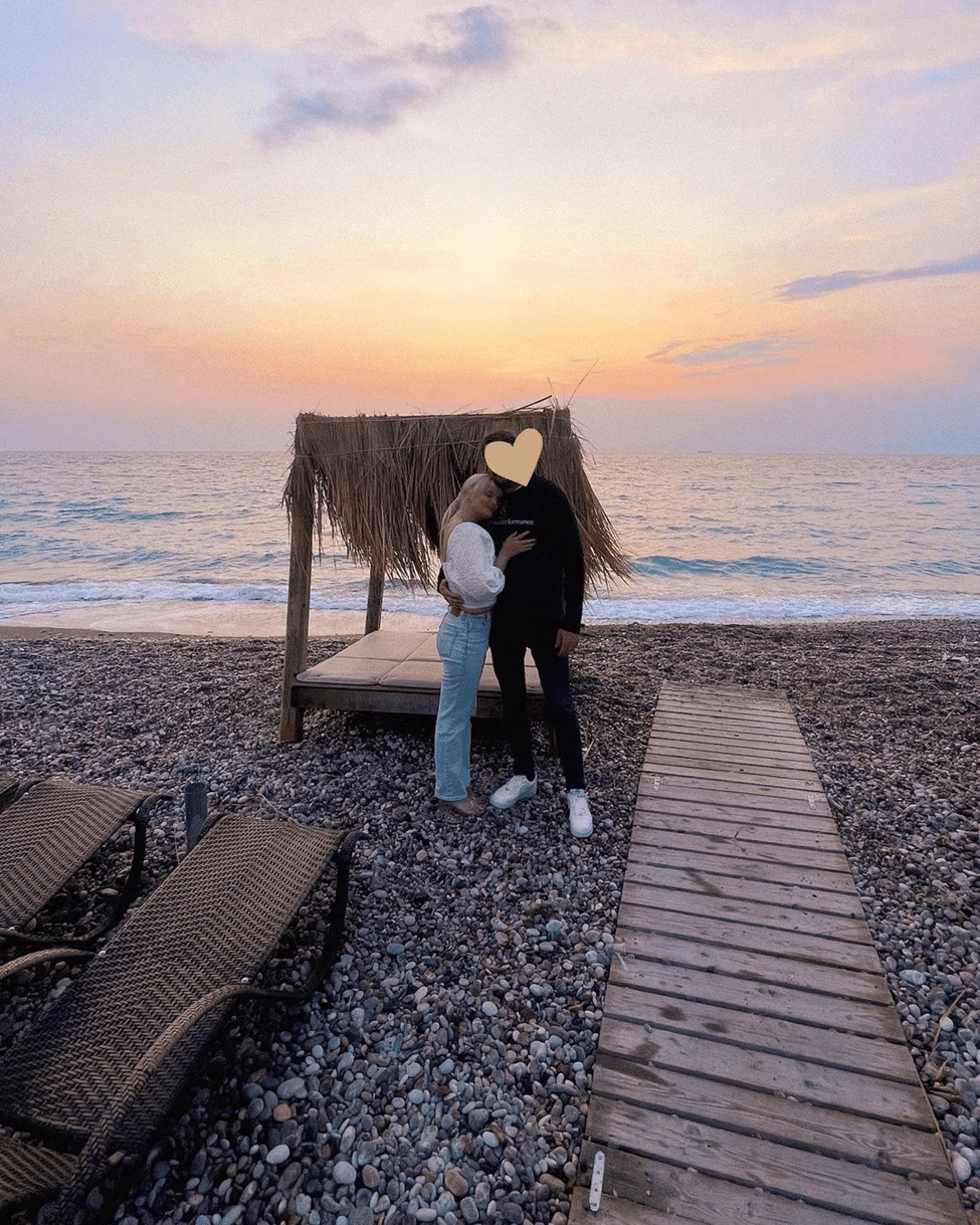 Kuka on Erika Vikman miesystävä, josta kaikki puhuvat?