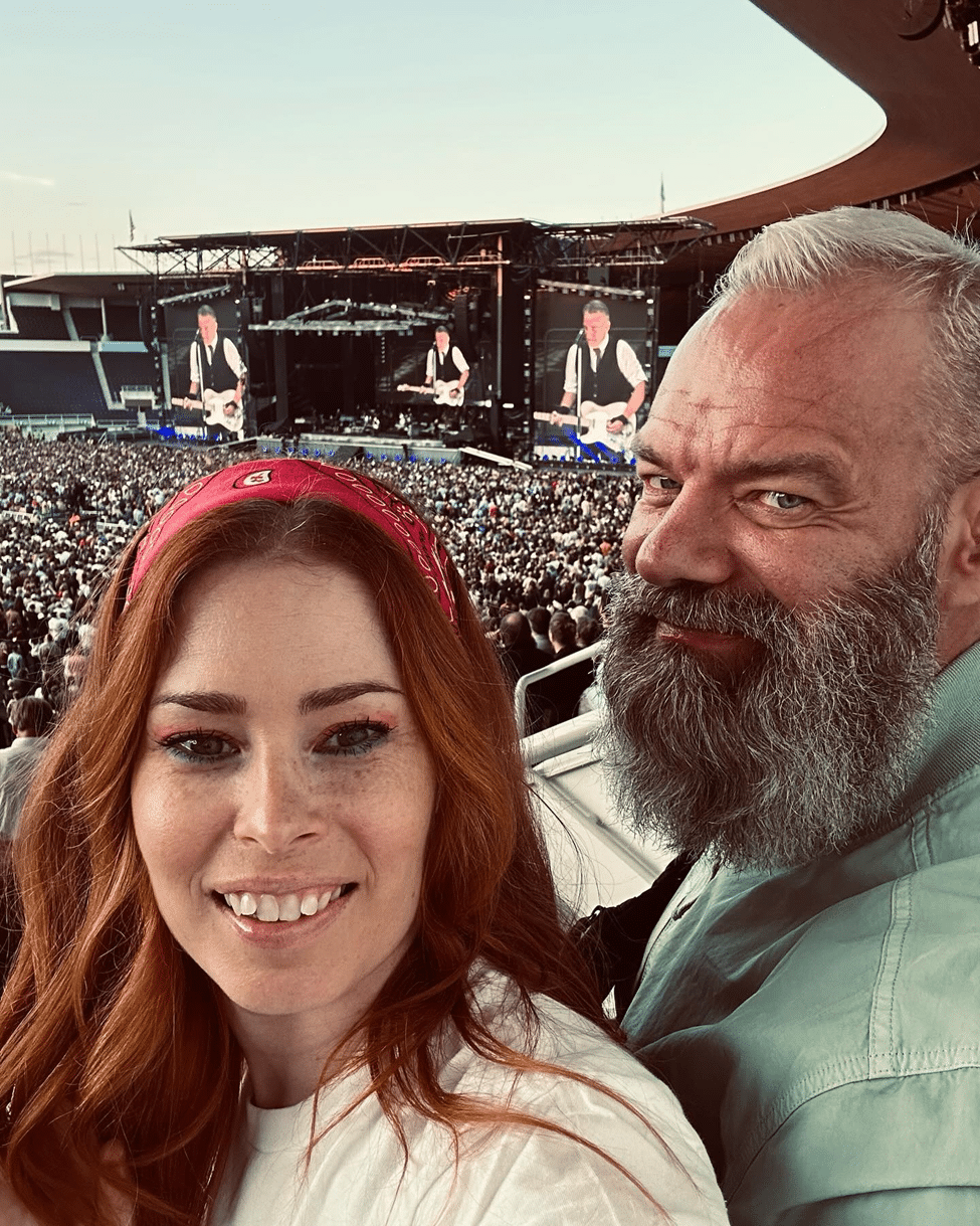 Kuka on Teemu potapoff vaimo?