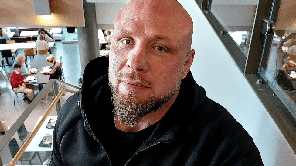 Miika Mehmetin Puoliso Yllättää – Taustalla Draamaa ja Uhrauksia!