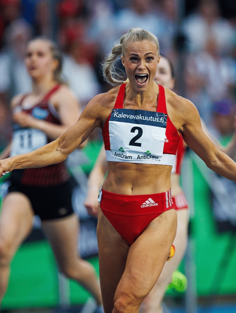 Lotta Harala juhli kolmoisvoittoa ja valmistautuu nyt maailmanmestaruuskilpailuihin