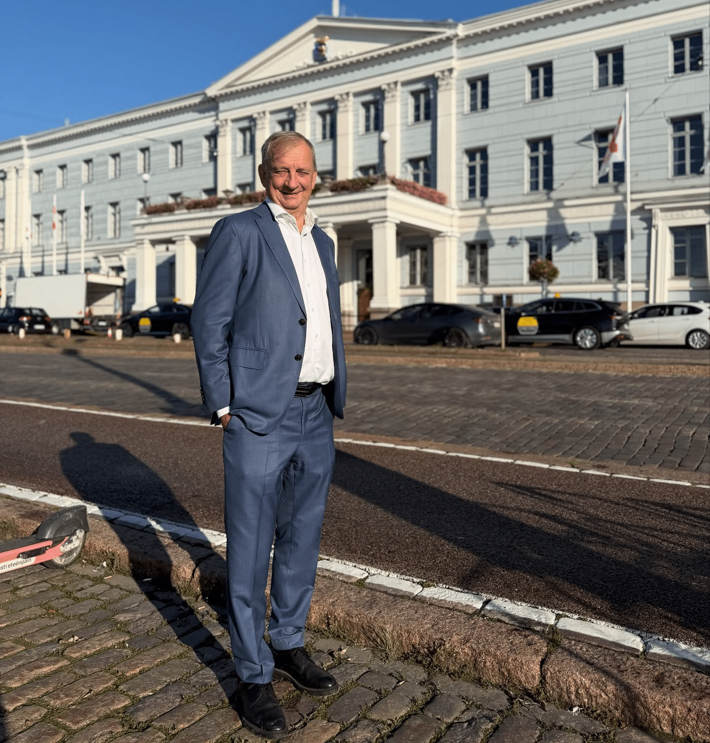 Hjallis Harkimo – purjehtijasta politiikan vaikuttajaksi