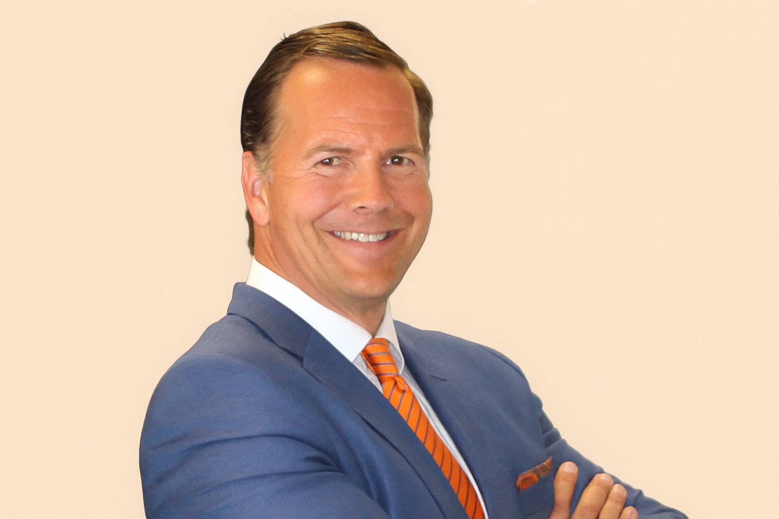 Jan Tollet eroaa Keski-Suomen talouskriisissä