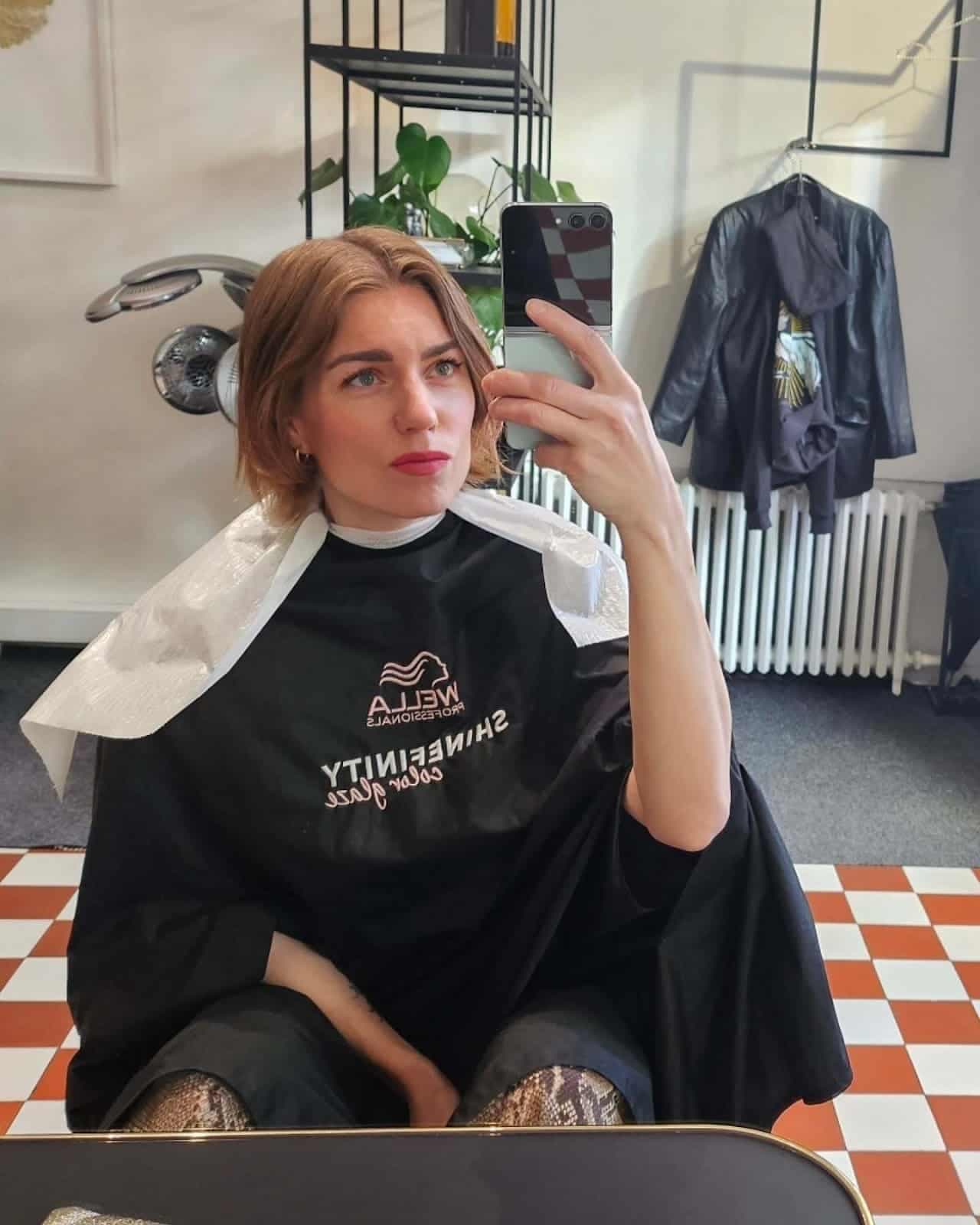 Saana Akiola järisyttävä hiusmuutos – katso mitä hän juuri teki