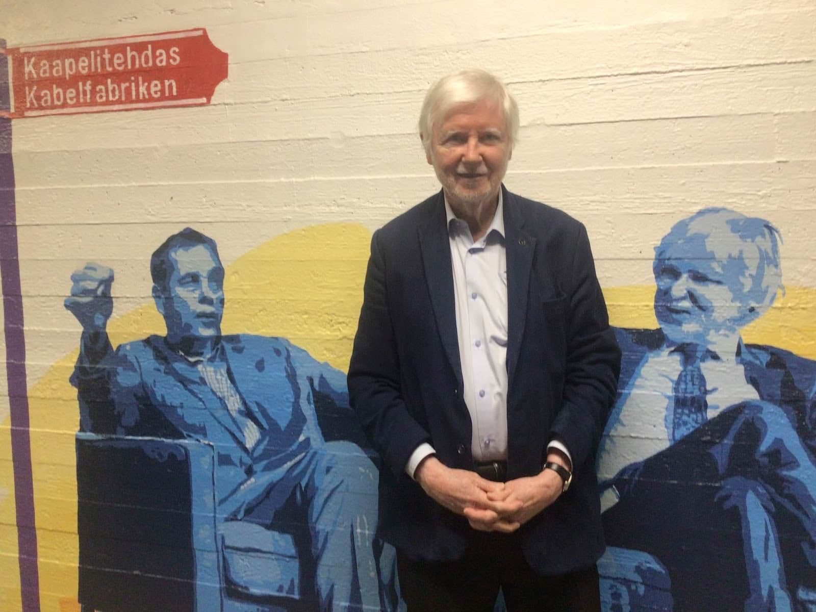 Erkki Tuomioja nyt trendaa internetissä paljastettuaan motiivinsa skandaalimaisen vuodon taustalla