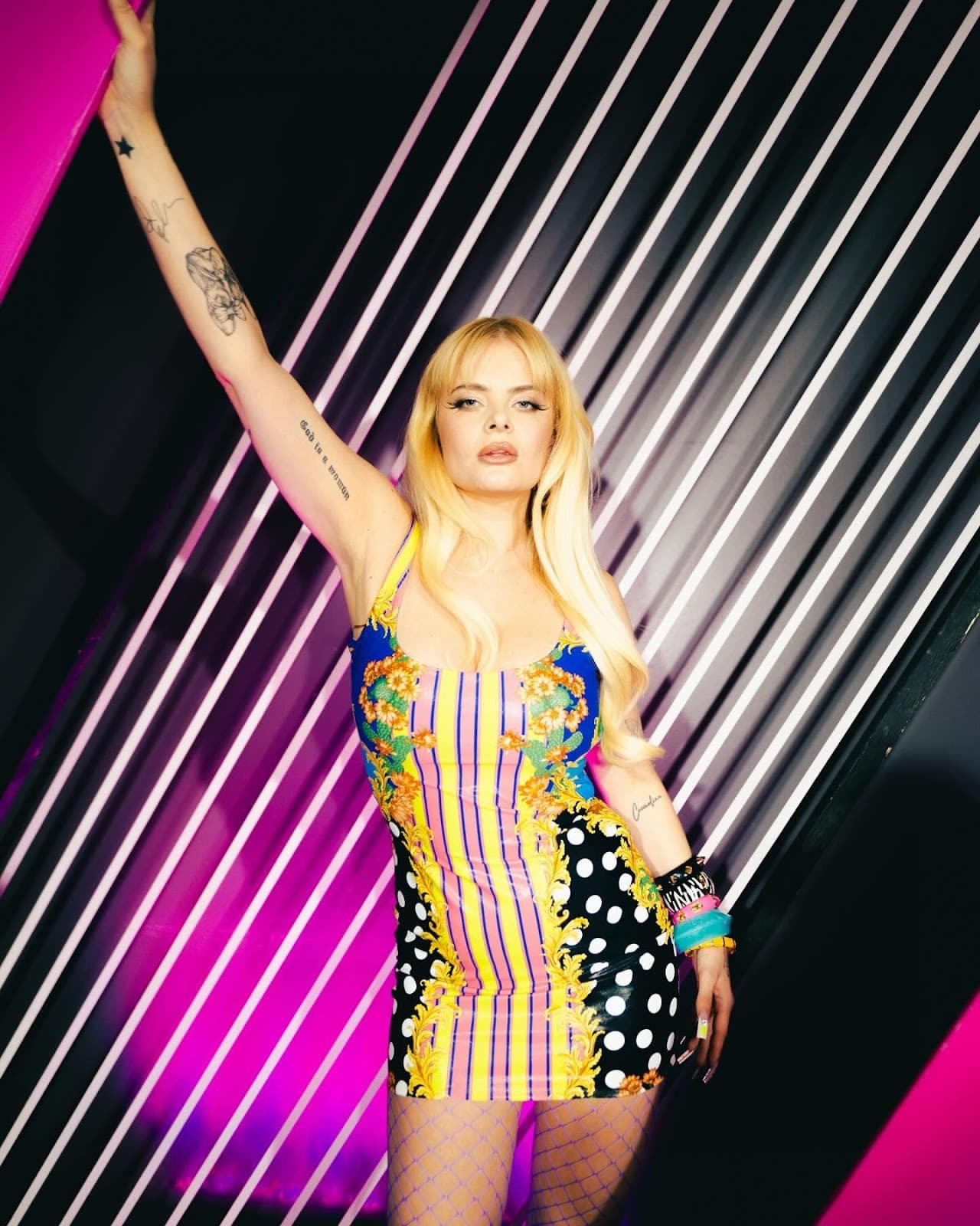 Näin Erika Vikman juhli 33-vuotissyntymäpäiväänsä