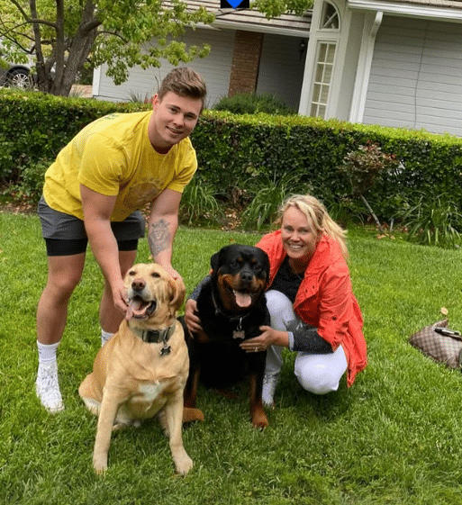 Näin Sirpa Selänne juhli esikoisensa Eemil Selänne 30-vuotissyntymäpäivää