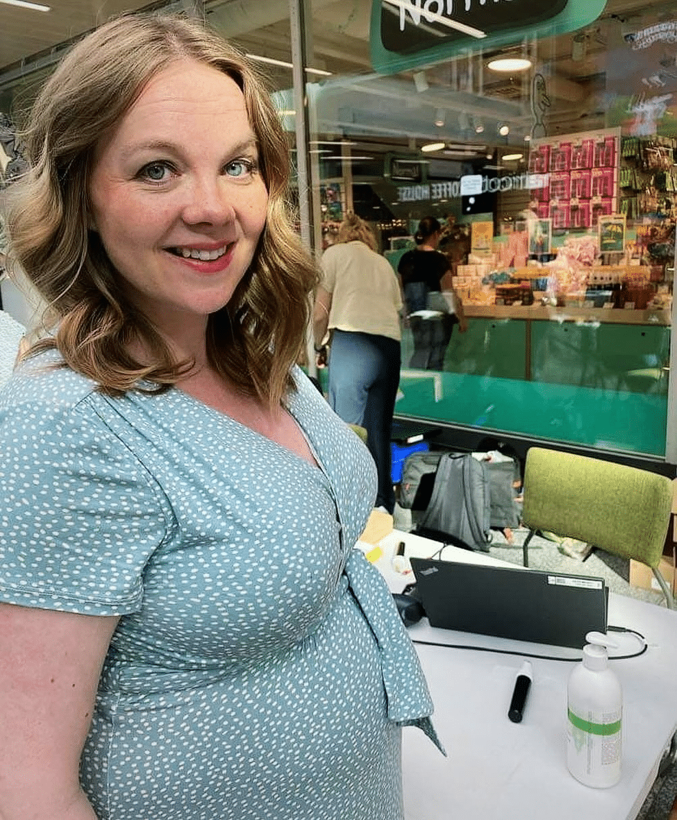 Katri Kulmuni on raskaana – kolmas lapsi tulossa!